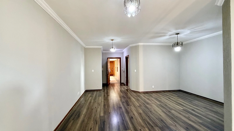 Apartamento de 3 dormitórios no São Pelegrino: 5ª foto da galeria de imagens do imóvel