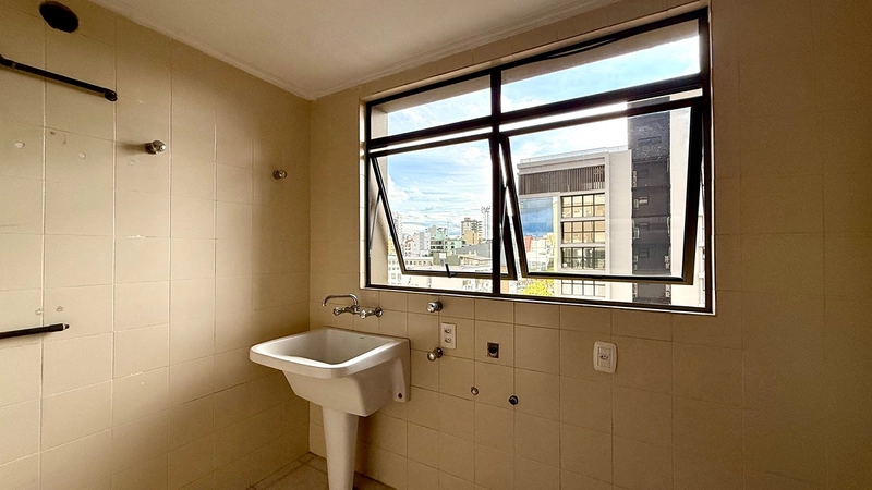 Apartamento de 3 dormitórios no São Pelegrino: 10ª foto da galeria de imagens do imóvel