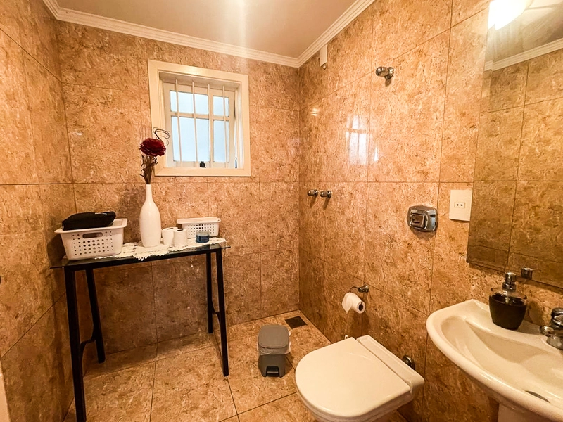 Casa semi-mobiliada no Santa Lúcia: 8ª foto da galeria de imagens do imóvel