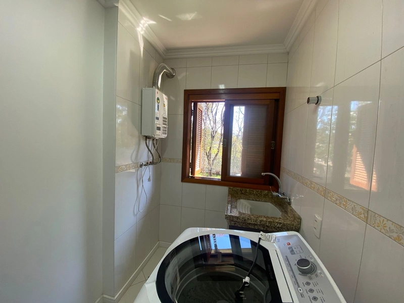 Casa de esquina, 2 dormitórios com suíte bairro Vila Verde.: 16ª foto da galeria de imagens do imóvel