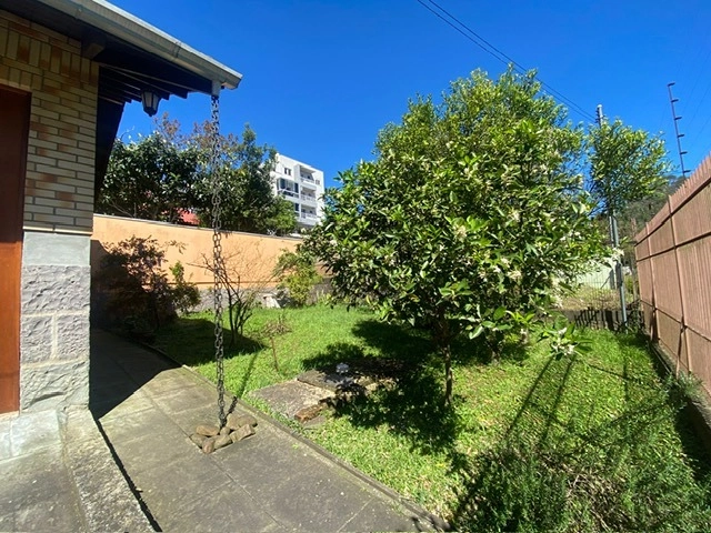 Casa de esquina, 2 dormitórios com suíte bairro Vila Verde.: 20ª foto da galeria de imagens do imóvel