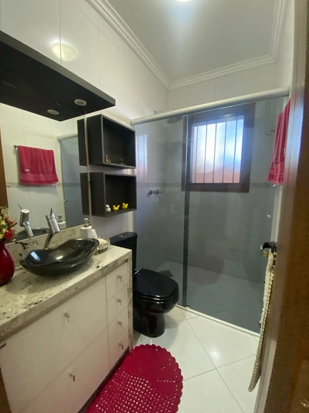 Casa de esquina, 2 dormitórios com suíte bairro Vila Verde.: 13ª foto da galeria de imagens do imóvel