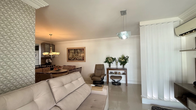 Apartamento 3 dormitórios no São Pelegrino: 13ª foto da galeria de imagens do imóvel