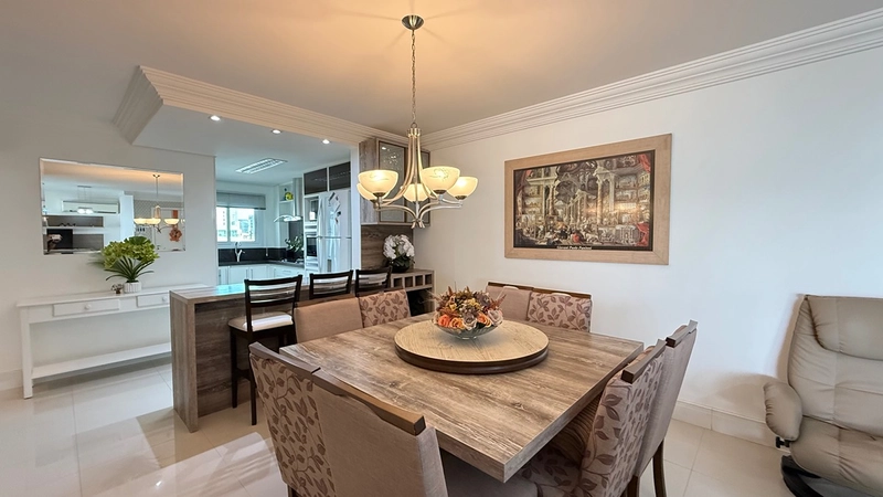 Apartamento 3 dormitórios no São Pelegrino: 4ª foto da galeria de imagens do imóvel