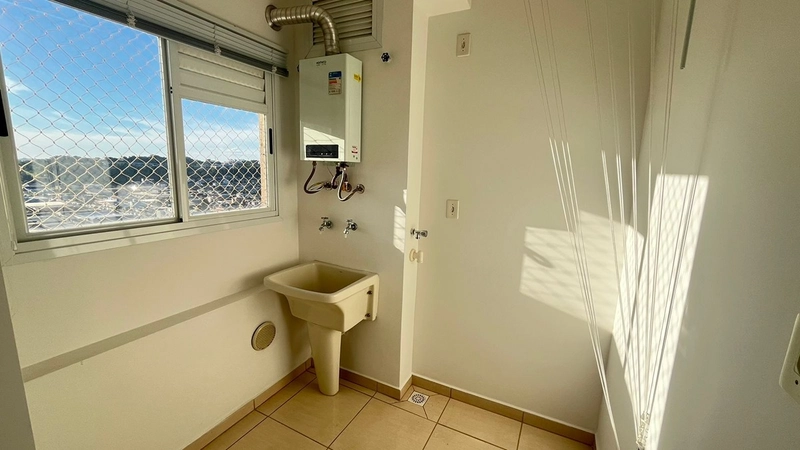 Apartamento Semimobiliado com 03 dormitórios no bairro Madureira : 10ª foto da galeria de imagens do imóvel