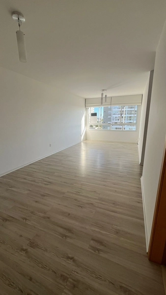 Apartamento Semimobiliado com 03 dormitórios no bairro Madureira : 7ª foto da galeria de imagens do imóvel