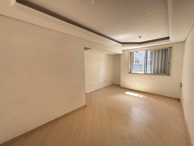 Apartamento 3 dormitórios no bairro Medianeira: 4ª foto da galeria de imagens do imóvel