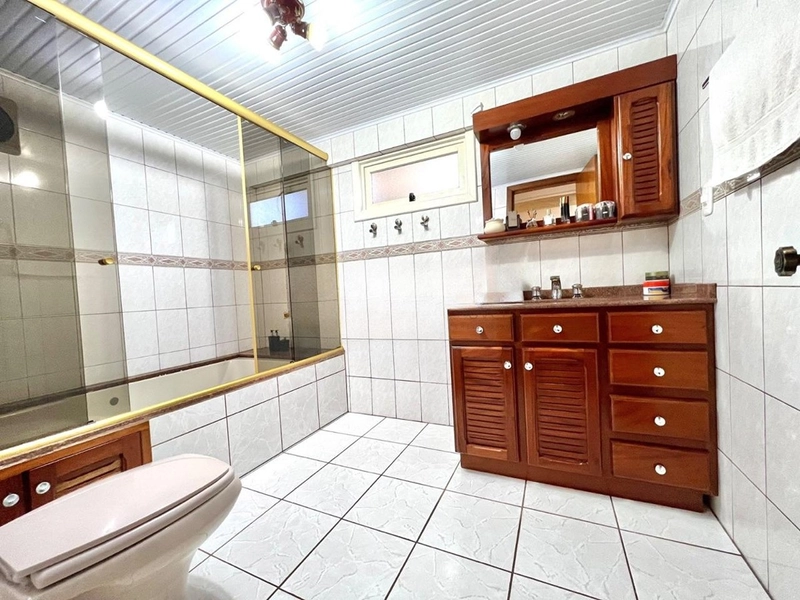 Casa 4 dormitórios no Sagrada Família: 18ª foto da galeria de imagens do imóvel