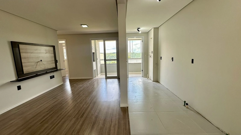 Apartamento Ensolarado com 3 dormitórios: 6ª foto da galeria de imagens do imóvel