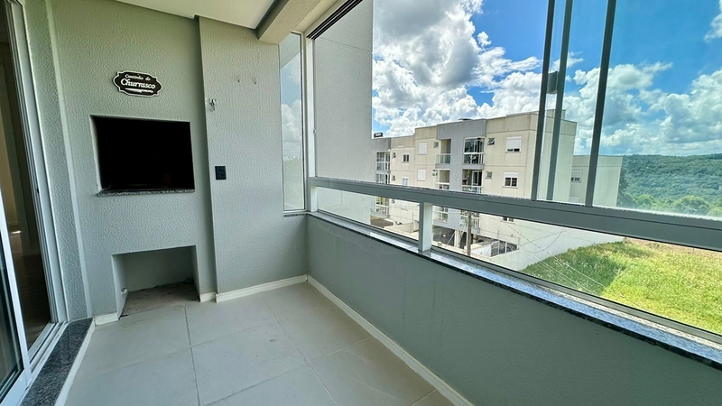 Apartamento Ensolarado com 3 dormitórios: 3ª foto da galeria de imagens do imóvel