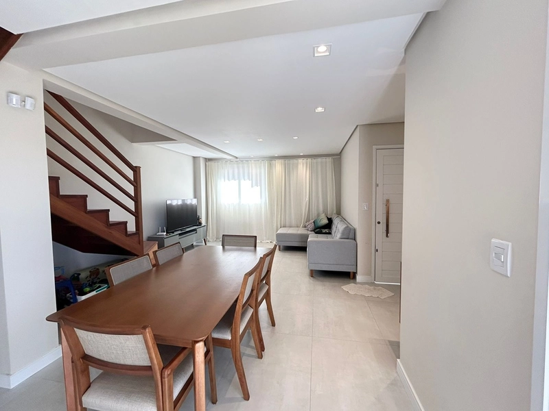 Sobrado à venda no bairro Colina Sorriso.: 5ª foto da galeria de imagens do imóvel