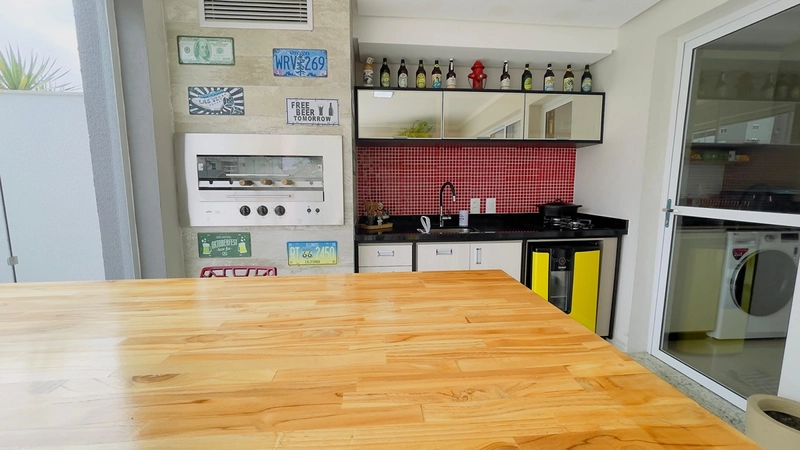 Apartamento decorado, semimobiliado com terraço: 8ª foto da galeria de imagens do imóvel