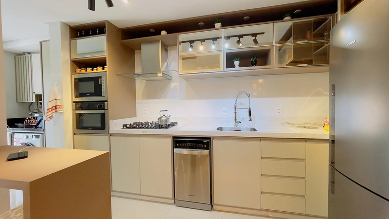 Apartamento decorado, semimobiliado com terraço: 4ª foto da galeria de imagens do imóvel