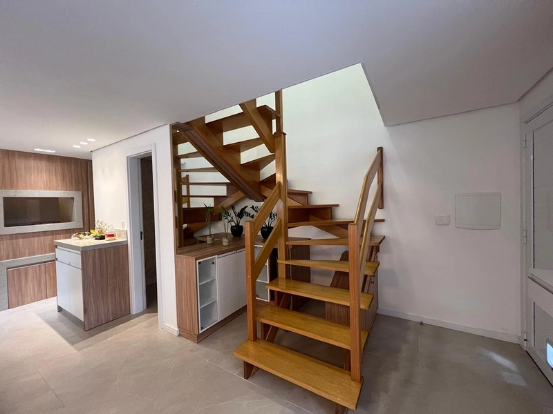 Casa Nova de Esquina com Placas Solares e Suíte – Quase Porteira Fechada por R$ 698 Mil: 7ª foto da galeria de imagens do imóvel