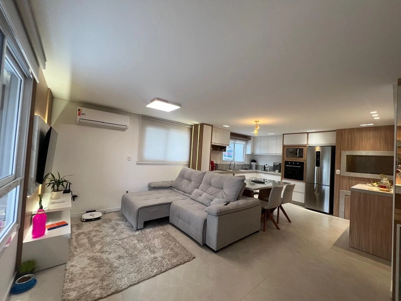 Casa Nova de Esquina com Placas Solares e Suíte – Quase Porteira Fechada por R$ 698 Mil: 3ª foto da galeria de imagens do imóvel