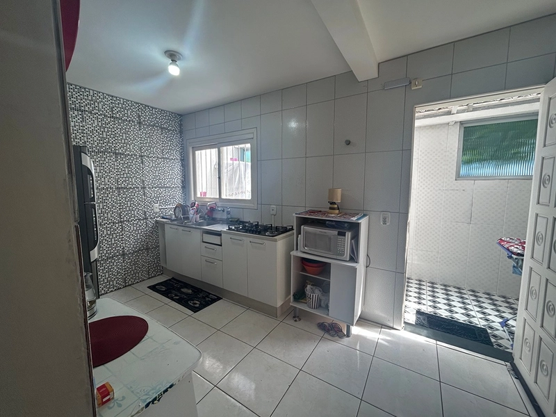 Sobrado com entrada indivicual: 4ª foto da galeria de imagens do imóvel