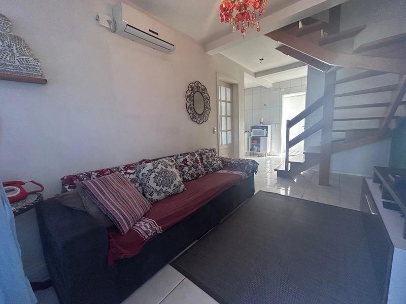 Sobrado com entrada indivicual: 3ª foto da galeria de imagens do imóvel