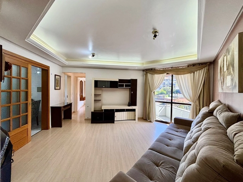 Apartamento Semimobiliado no Panazzolo: 2ª foto da galeria de imagens do imóvel