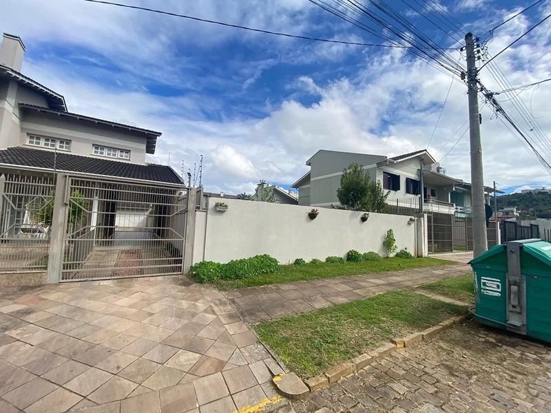Terreno de Alto Padrão com 408m² em Rua Sem Saída no Bairro Santa Catarina: 5ª foto da galeria de imagens do imóvel