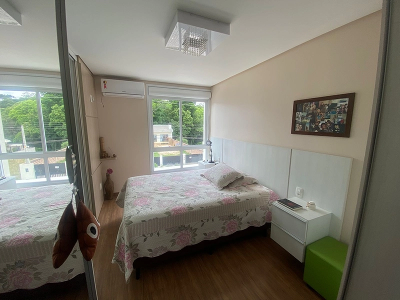 Sobrado semimobiliado triplex 3 suítes: 4ª foto da galeria de imagens do imóvel