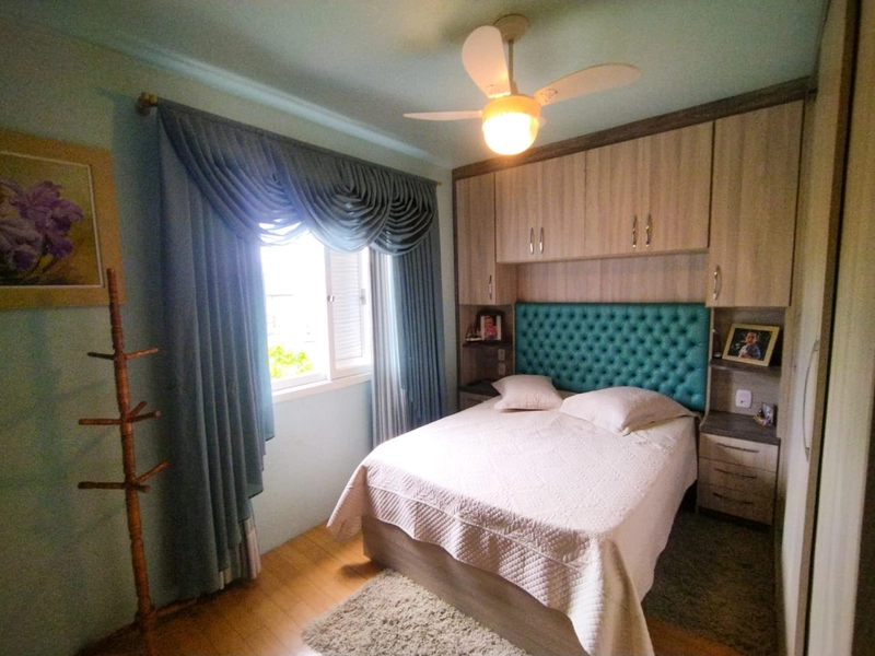 Casa de esquina no São Caetano: 3ª foto da galeria de imagens do imóvel
