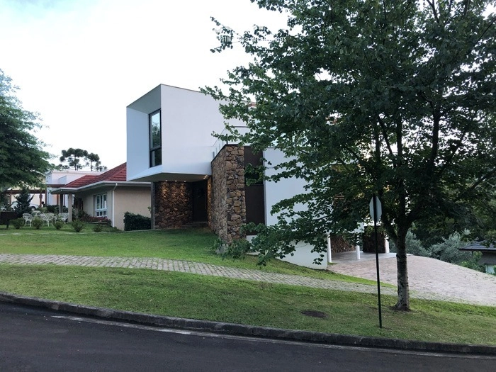 Casa em Condomínio: 2ª foto da galeria de imagens do imóvel