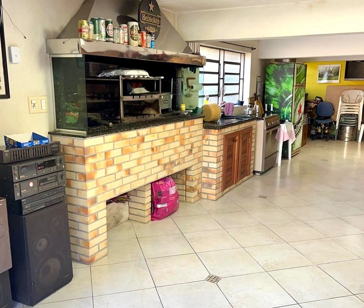 Localizada no bairro Cristo Redentor, próximo ao Supermercado Fort Atacadista.: 17ª foto da galeria de imagens do imóvel
