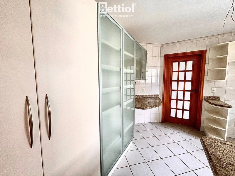 Apartamento 4 dormitórios sendo 3 suítes no Centro: 6ª foto da galeria de imagens do imóvel