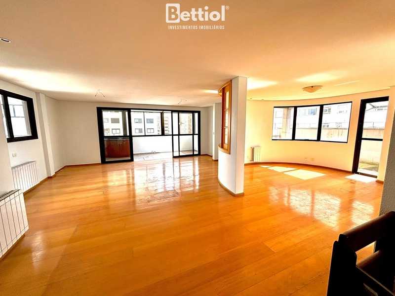Apartamento 4 dormitórios sendo 3 suítes no Centro: 1ª foto da galeria de imagens do imóvel