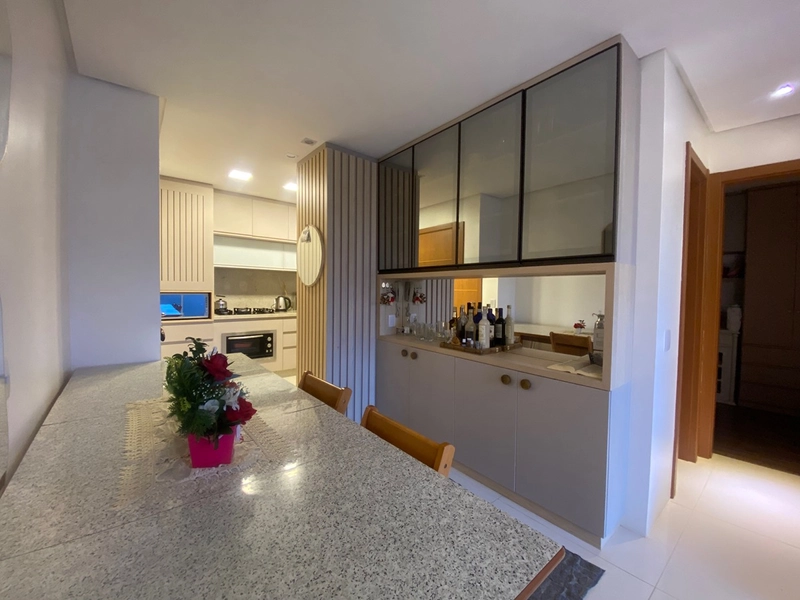 lindo apartamento semimobiliado no Vinhedos: 6ª foto da galeria de imagens do imóvel