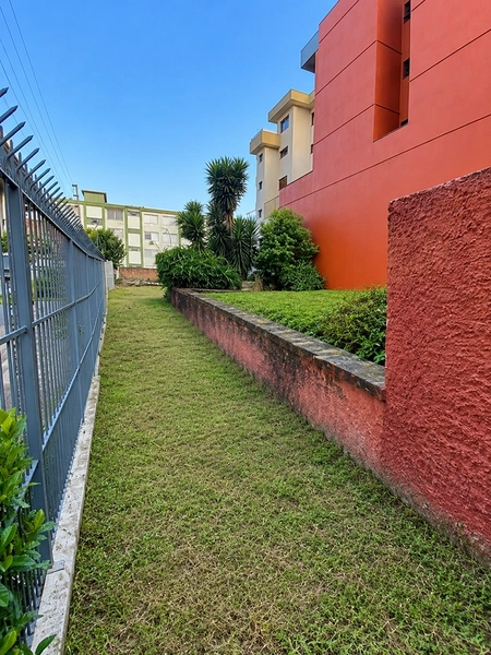 📈 Raridade no Centro: Terreno Praticamente Plano com 488m² Pronto para Construir: 1ª foto da galeria de imagens do imóvel