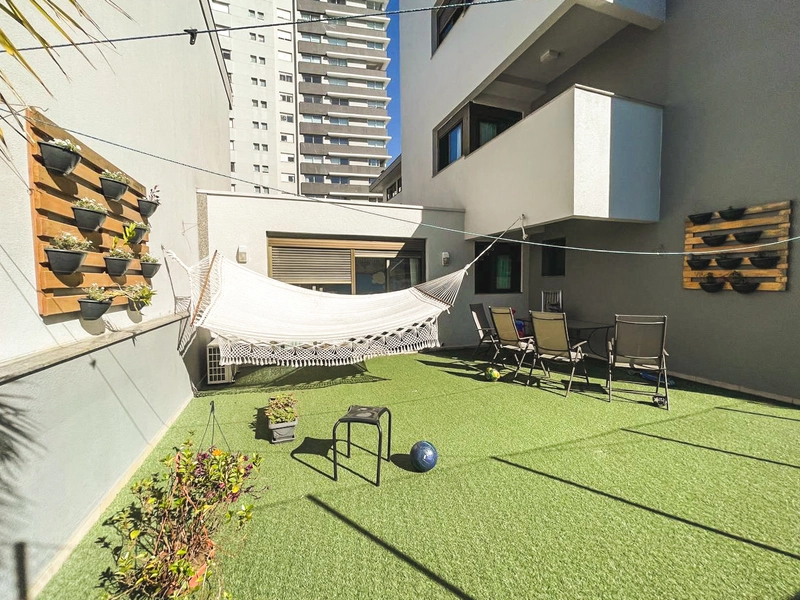 Apartamento semimobiliado com terraço em Lourdes: 17ª foto da galeria de imagens do imóvel