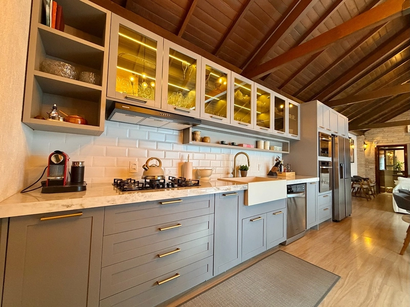 CASA 2 ANDARES ALTO PADRÃO COM QUIOSQUE: 8ª foto da galeria de imagens do imóvel