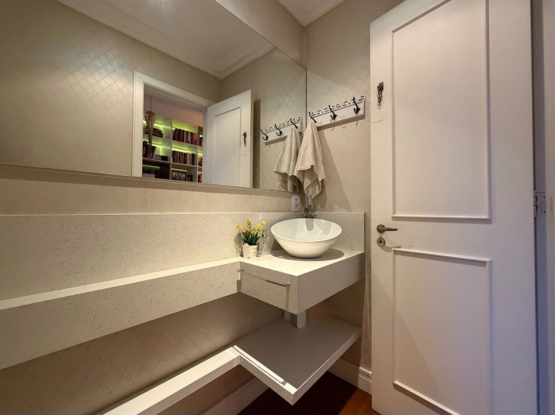 CASA 2 ANDARES ALTO PADRÃO COM QUIOSQUE: 26ª foto da galeria de imagens do imóvel