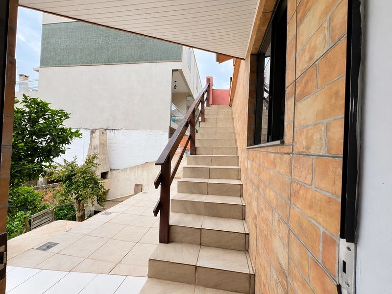 Ampla Casa Semi mobiliada á Venda no Bairro Cidade Nova: 19ª foto da galeria de imagens do imóvel