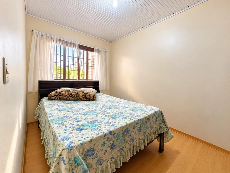 Casa Semimobiliada Bairro Treviso: 5ª foto da galeria de imagens do imóvel