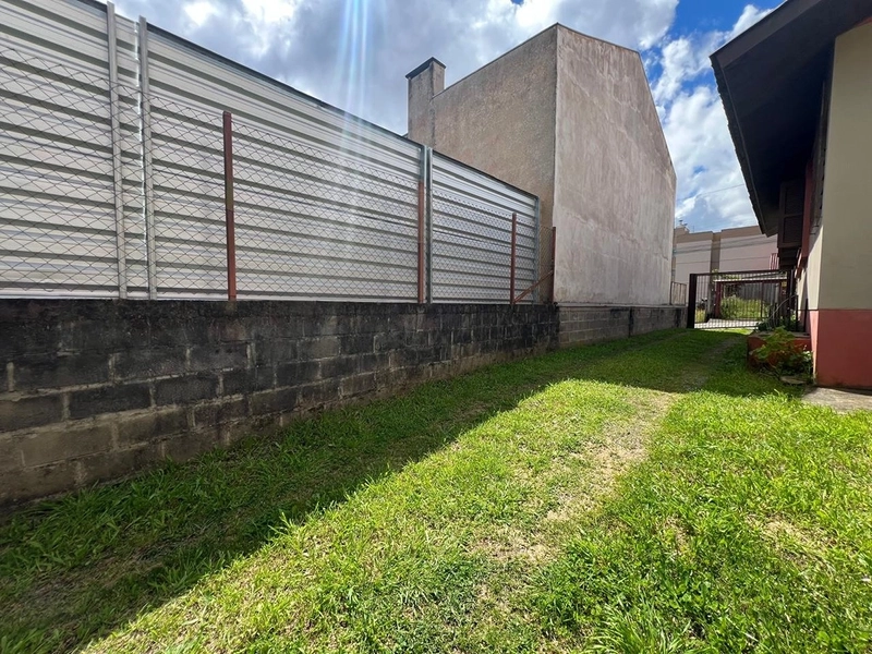 Casa Semimobiliada Bairro Treviso: 4ª foto da galeria de imagens do imóvel