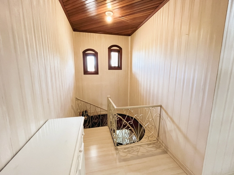 Casa semimobiliada no Santa Catarina: 9ª foto da galeria de imagens do imóvel