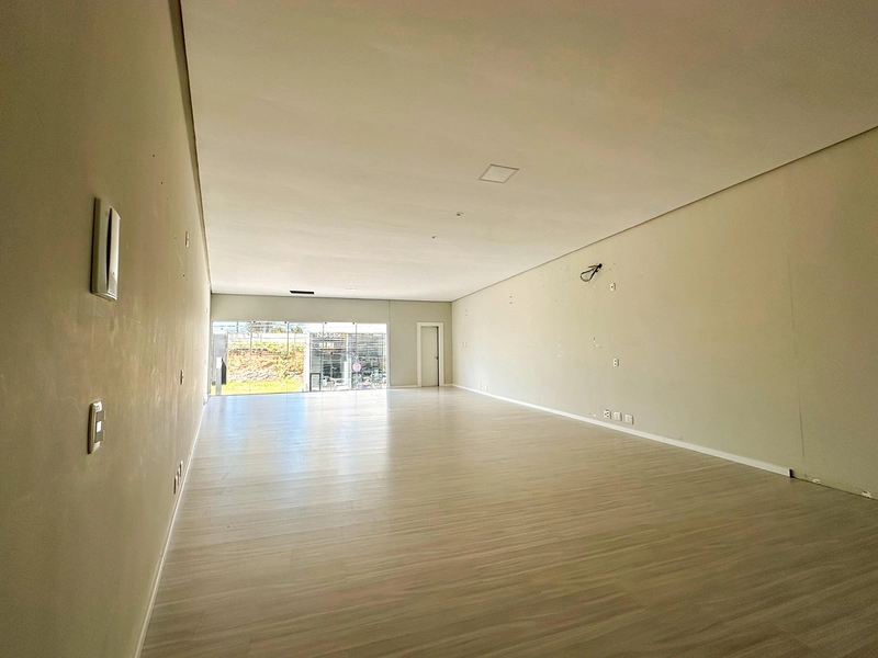 Sala comercial - Sanvitto : 5ª foto da galeria de imagens do imóvel