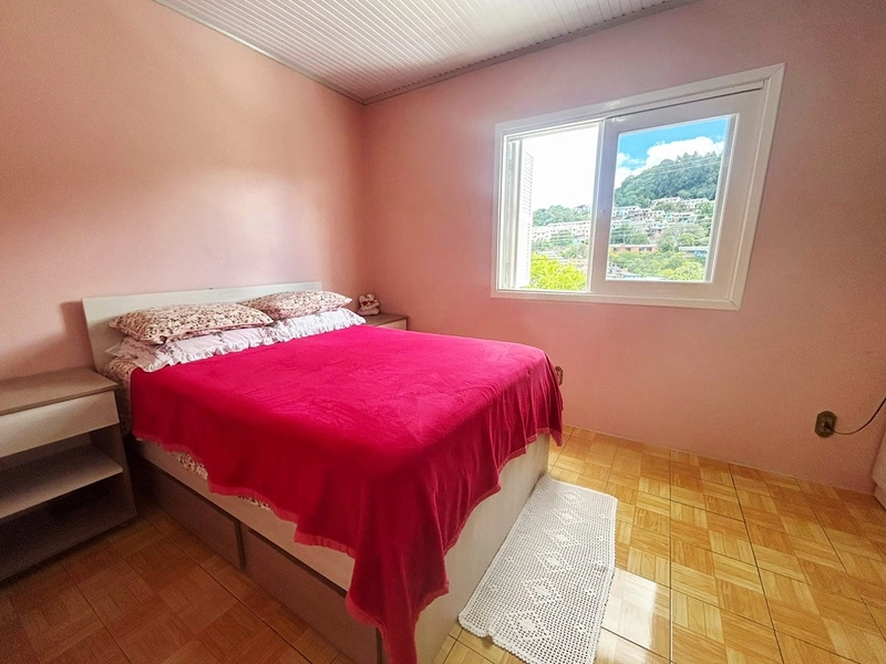 Casa em ótimo estado com 4 dormitório sendo 1 suíte.: 7ª foto da galeria de imagens do imóvel