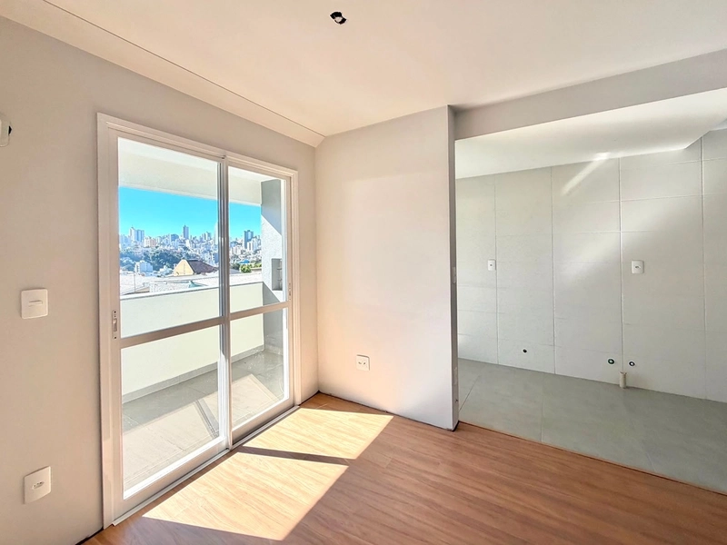Sol o Dia Todo: Apartamento com Sacada e Churrasqueira: 4ª foto da galeria de imagens do imóvel