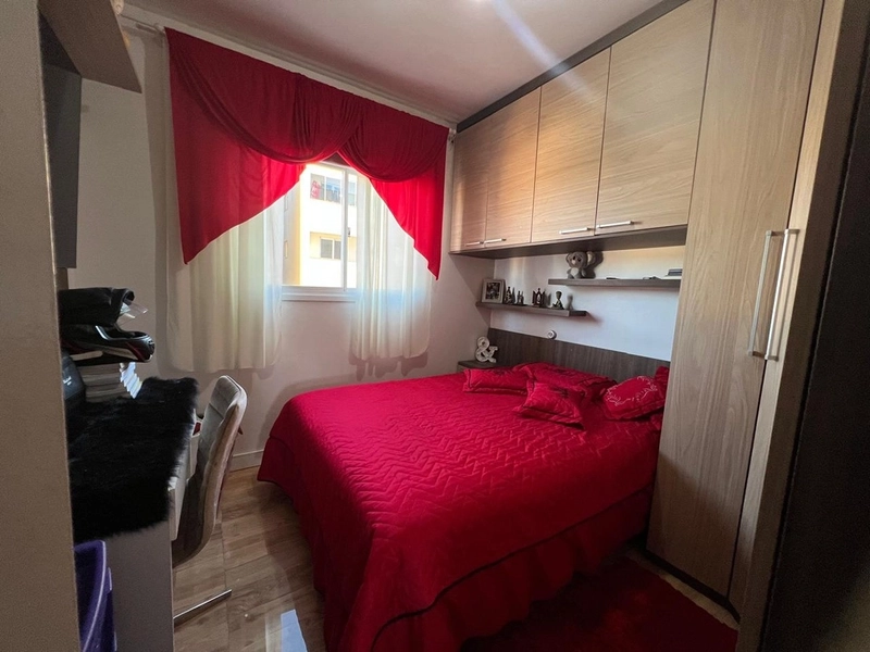 Apartamento de 2 quartos Mobiliado no Desvio Rizzo : 5ª foto da galeria de imagens do imóvel