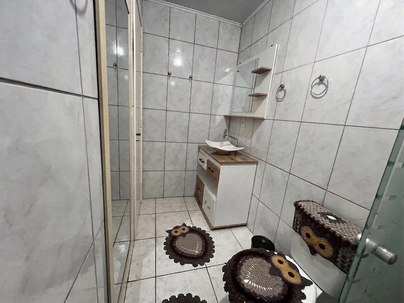 Apartamento de 2 quartos Mobiliado no Desvio Rizzo : 12ª foto da galeria de imagens do imóvel