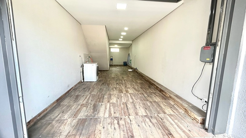 Sobrado triplex com entrada individual - semi mobiliado no bairro Bela Vista: 9ª foto da galeria de imagens do imóvel