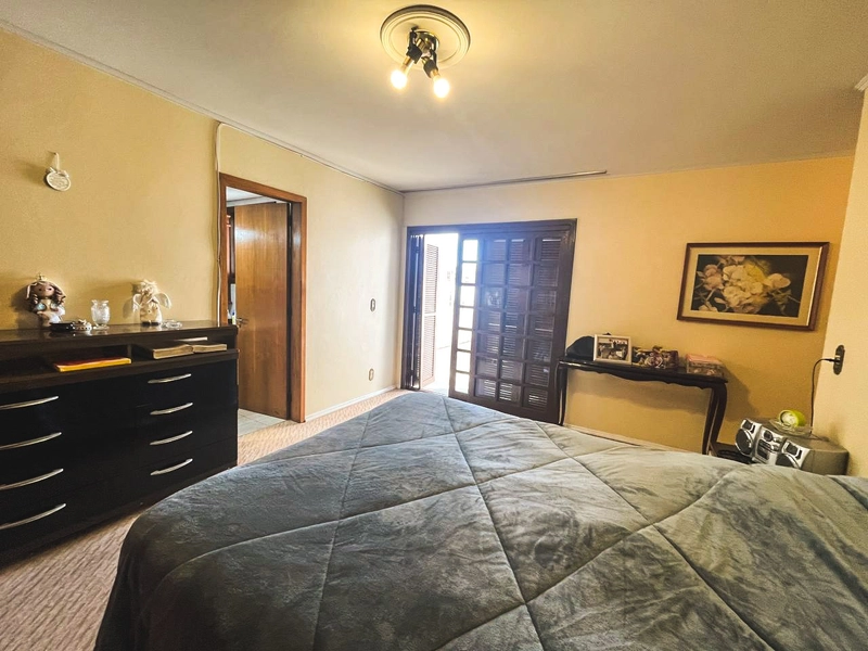 Apartamento semimobiliado com 3 dormitórios e terraço no Santa Catarina: 4ª foto da galeria de imagens do imóvel