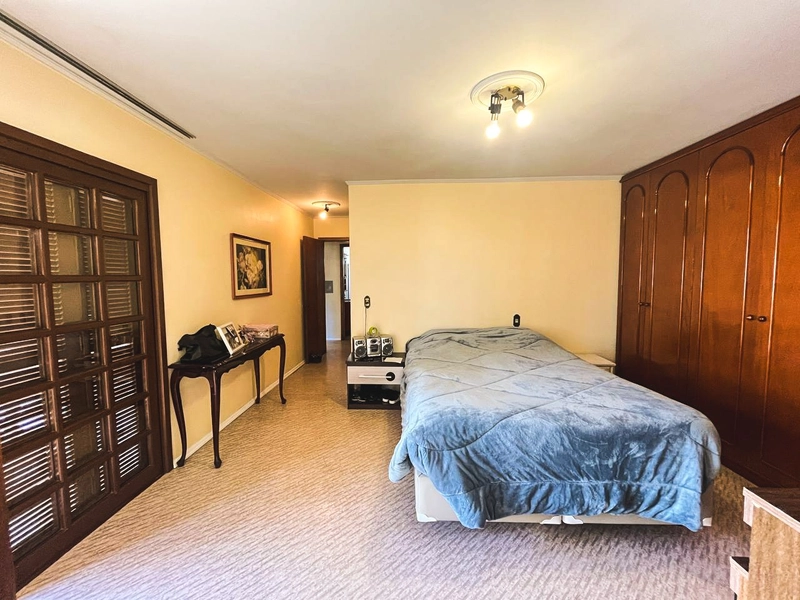 Apartamento semimobiliado com 3 dormitórios e terraço no Santa Catarina: 5ª foto da galeria de imagens do imóvel