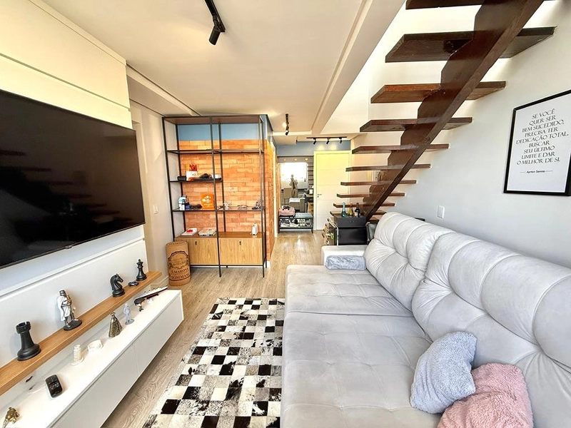 Cobertura Duplex Mobiliada Próximo aos Pavilhões : 4ª foto da galeria de imagens do imóvel