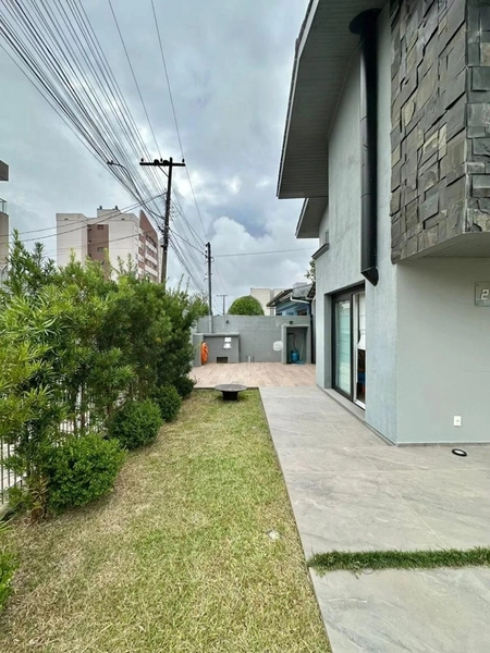 CASA NO BAIRRO SANTA LÚCIA Impecável: 3ª foto da galeria de imagens do imóvel
