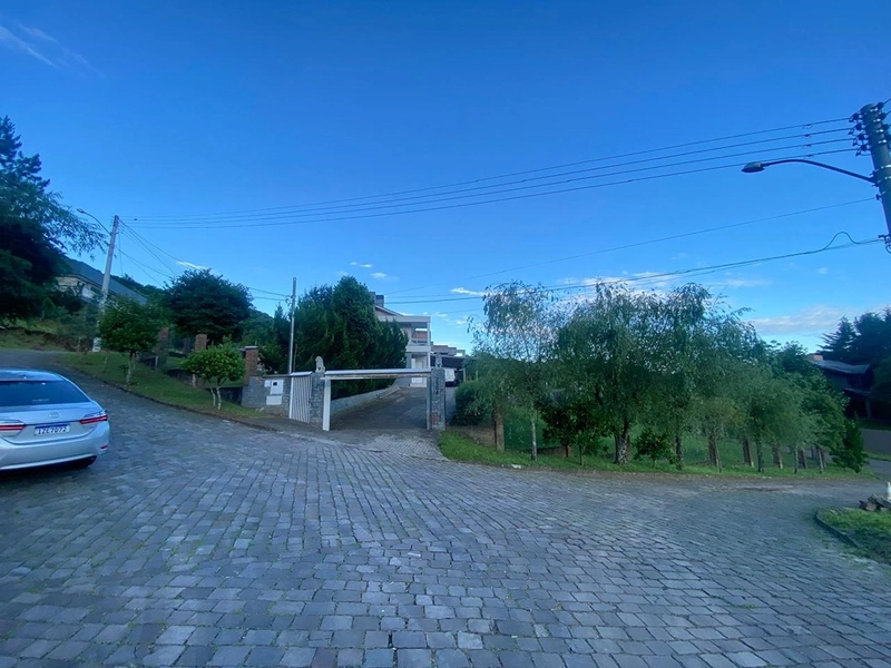 🏡 Casa em Condomínio Fechado na Linha 40: 3 Dormitórios (Suíte) a 5 minutos dos Pavilhões da Festa da Uva: 28ª foto da galeria de imagens do imóvel