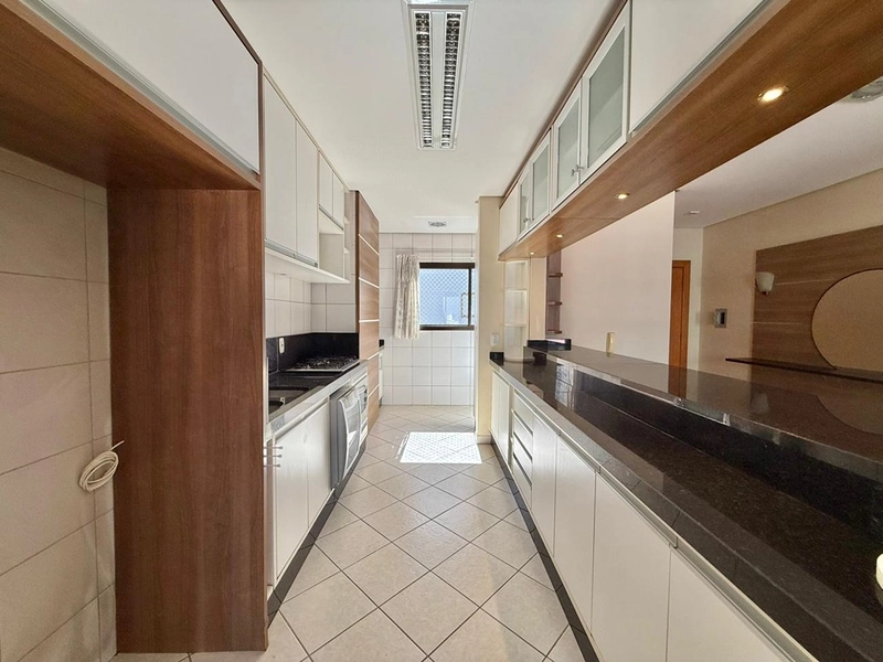 Cobertura Semi Mobiliada no Centro: 6ª foto da galeria de imagens do imóvel